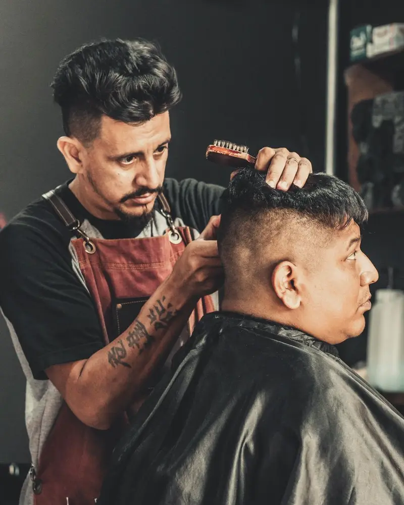 Página web y asistente de IA para barberías